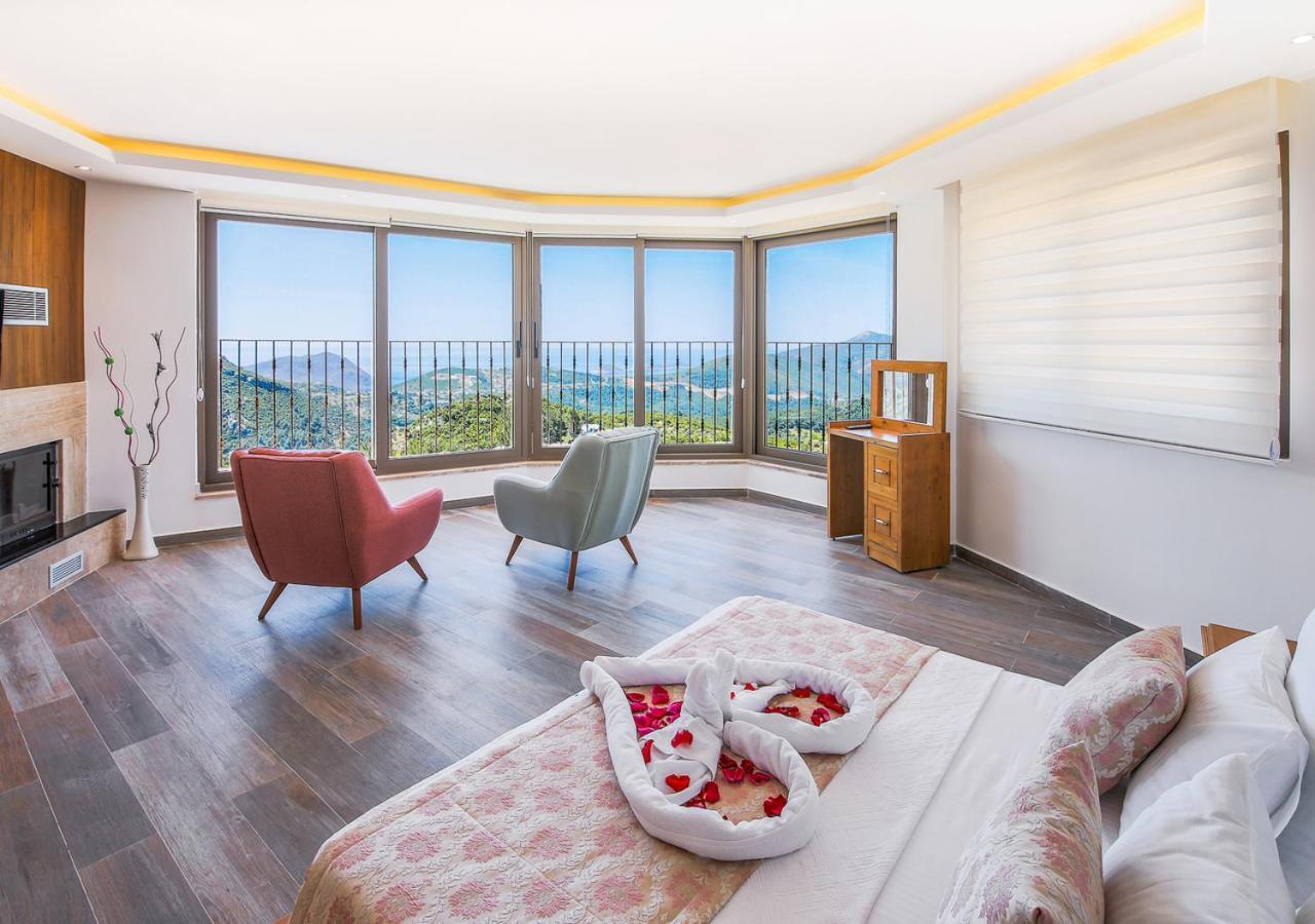 Villa Bella 5 Sleeps 6 Isolated Pool See&Montain View Uzumlu  Buitenkant foto